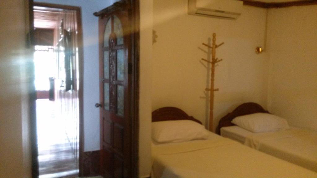 Phousi Guesthouse 2 Luang Prabang Exterior foto